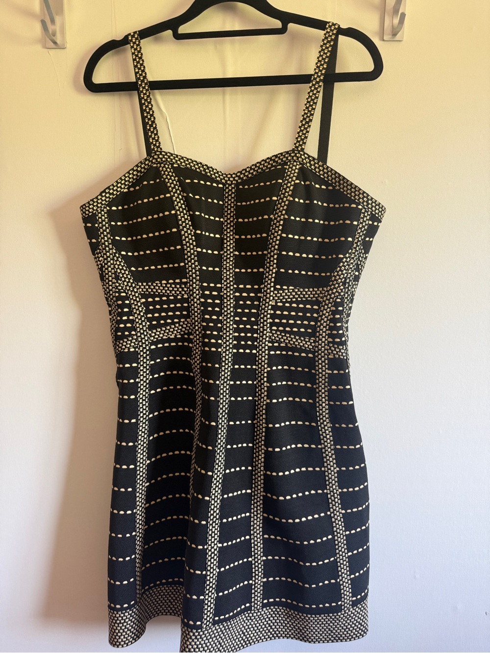 Gold Label New Couture Black & Tan Fit & Flare Dress M Geometric Print Clubwear